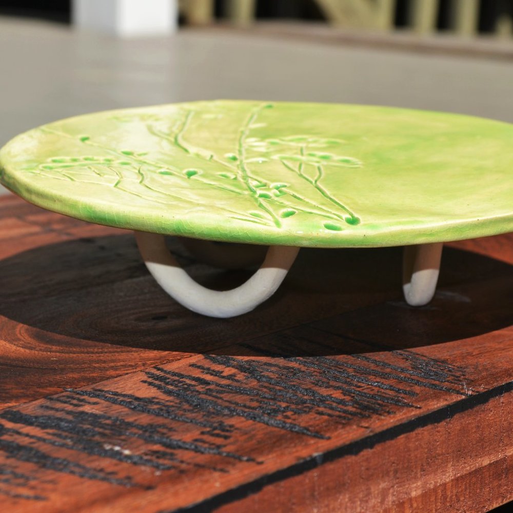 *NEW* Ceramic Stand w/ Pressed Flower Design